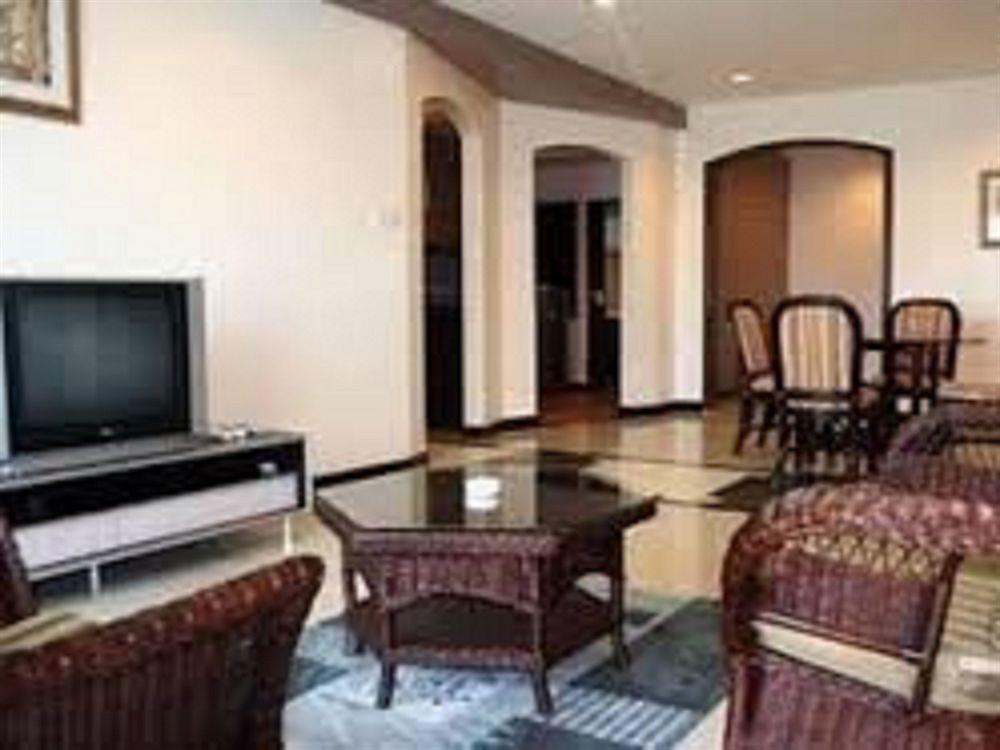 Likas Square Apartment Hotel Kota Kinabalu Eksteriør bilde
